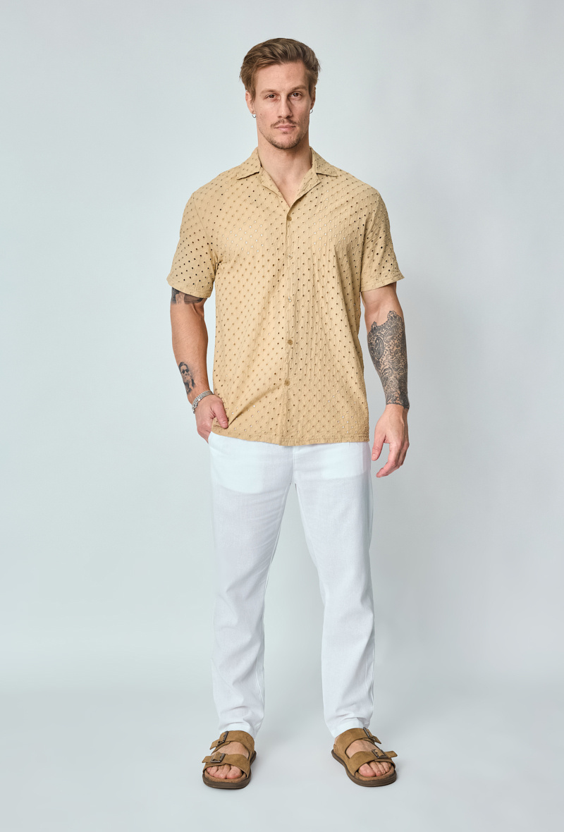 Grossiste Frilivin - Chemise uni troué manches courtes