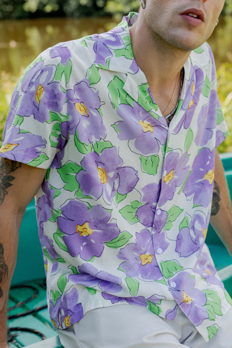 Grossista Frilivin - Camicia a maniche corte con motivo floreale