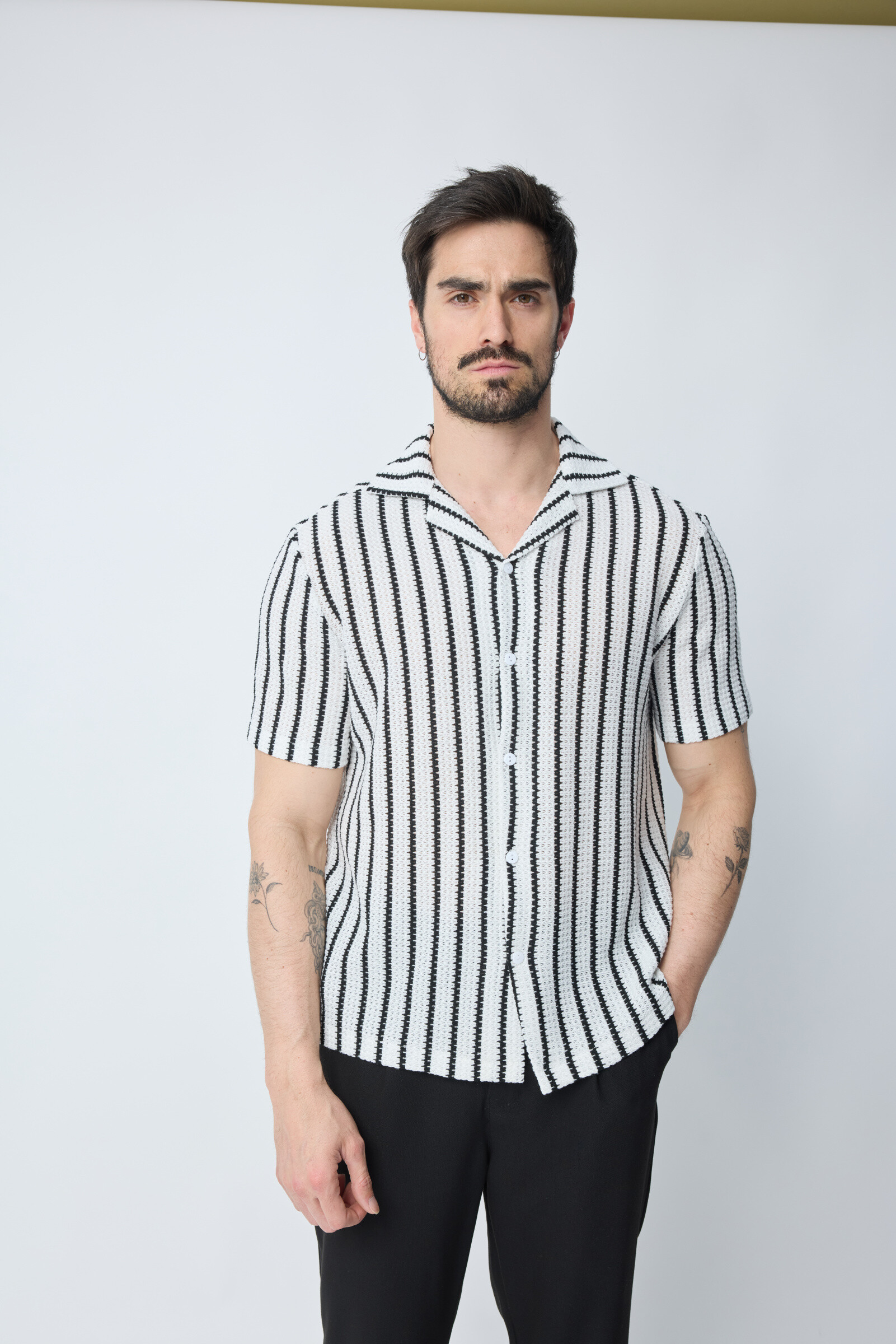 Grossiste Frilivin - Chemise à rayures