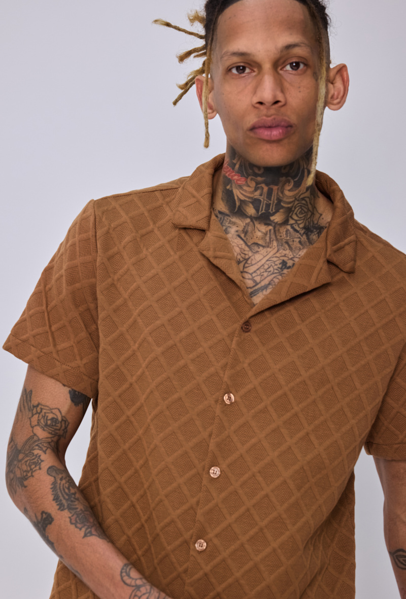 Wholesaler Frilivin - Diamond pattern shirt