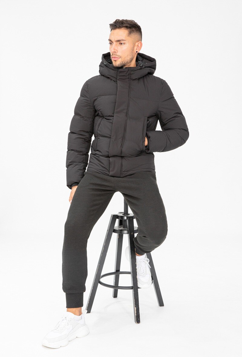 Großhändler Frilivin - Kurze Daunenjacke mit Kapuze