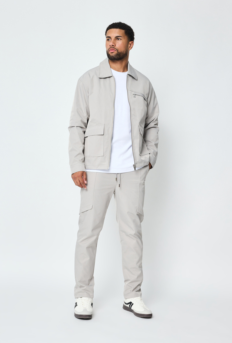 Großhändler Frilivin - Schlichtes Set aus Jacke und Hose