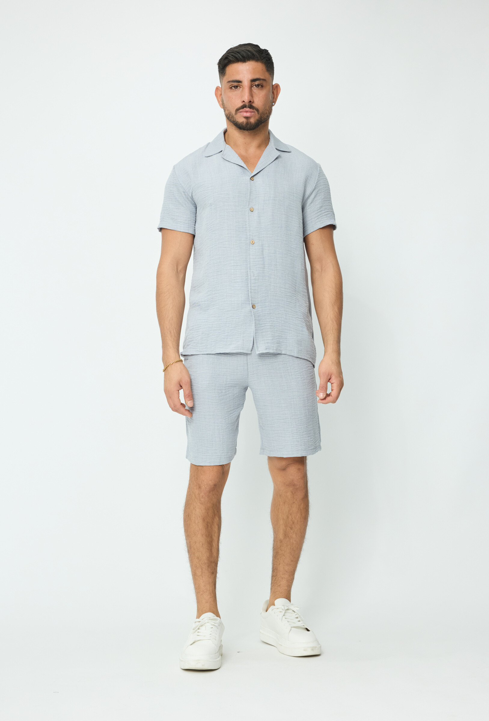 Wholesaler Frilivin - UNI set Shirt Short sleeves shorts