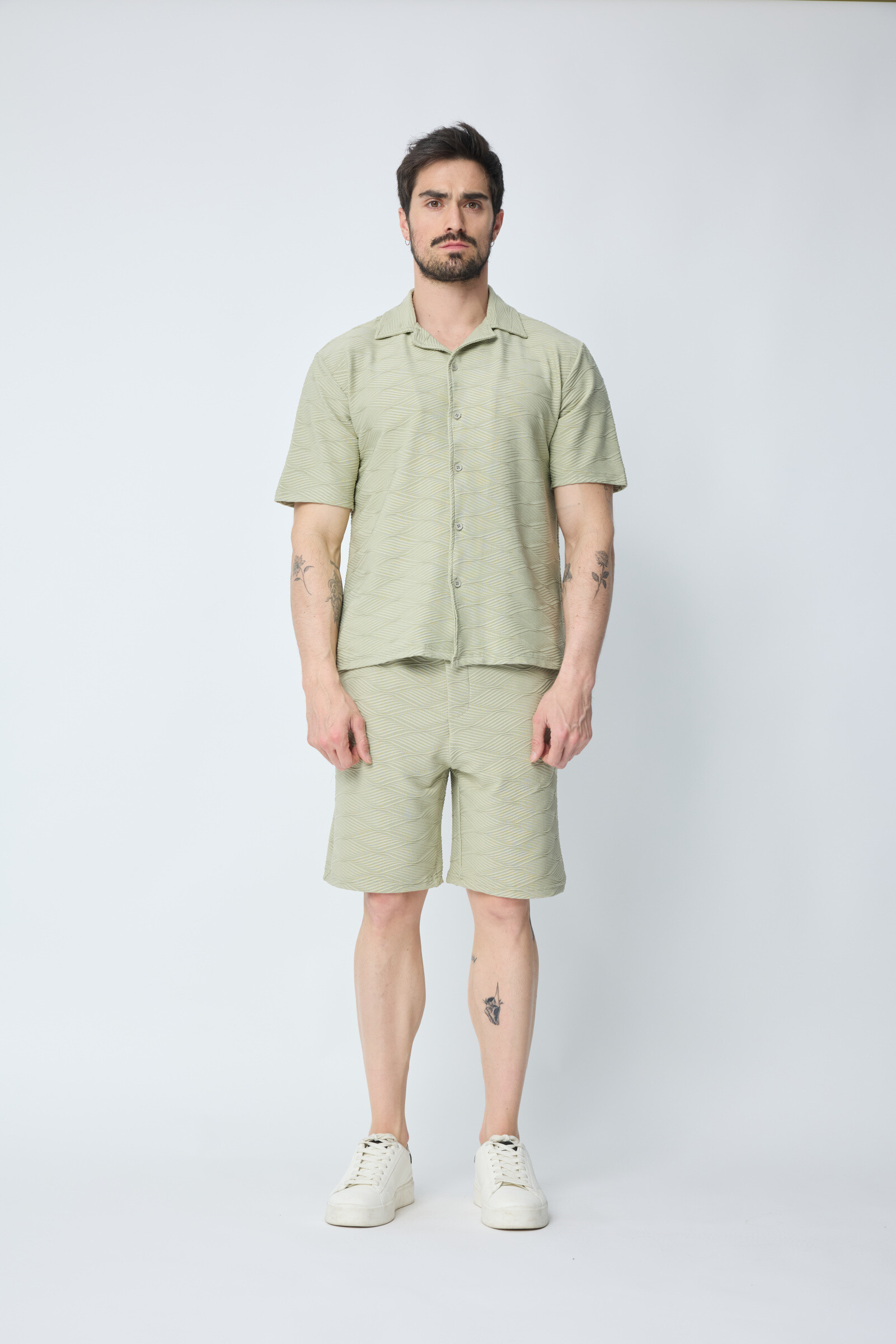 Wholesaler Frilivin - Short shirt set