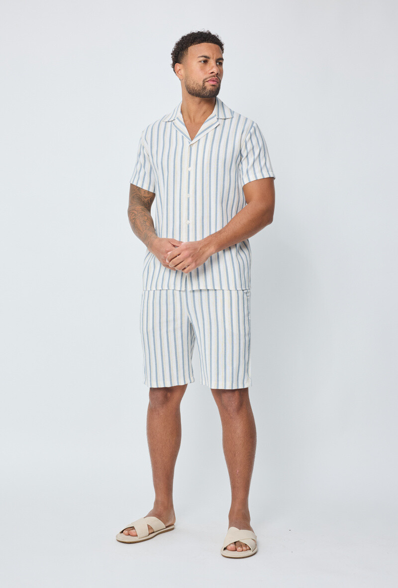 Wholesaler Frilivin - Short round shirts with shorts