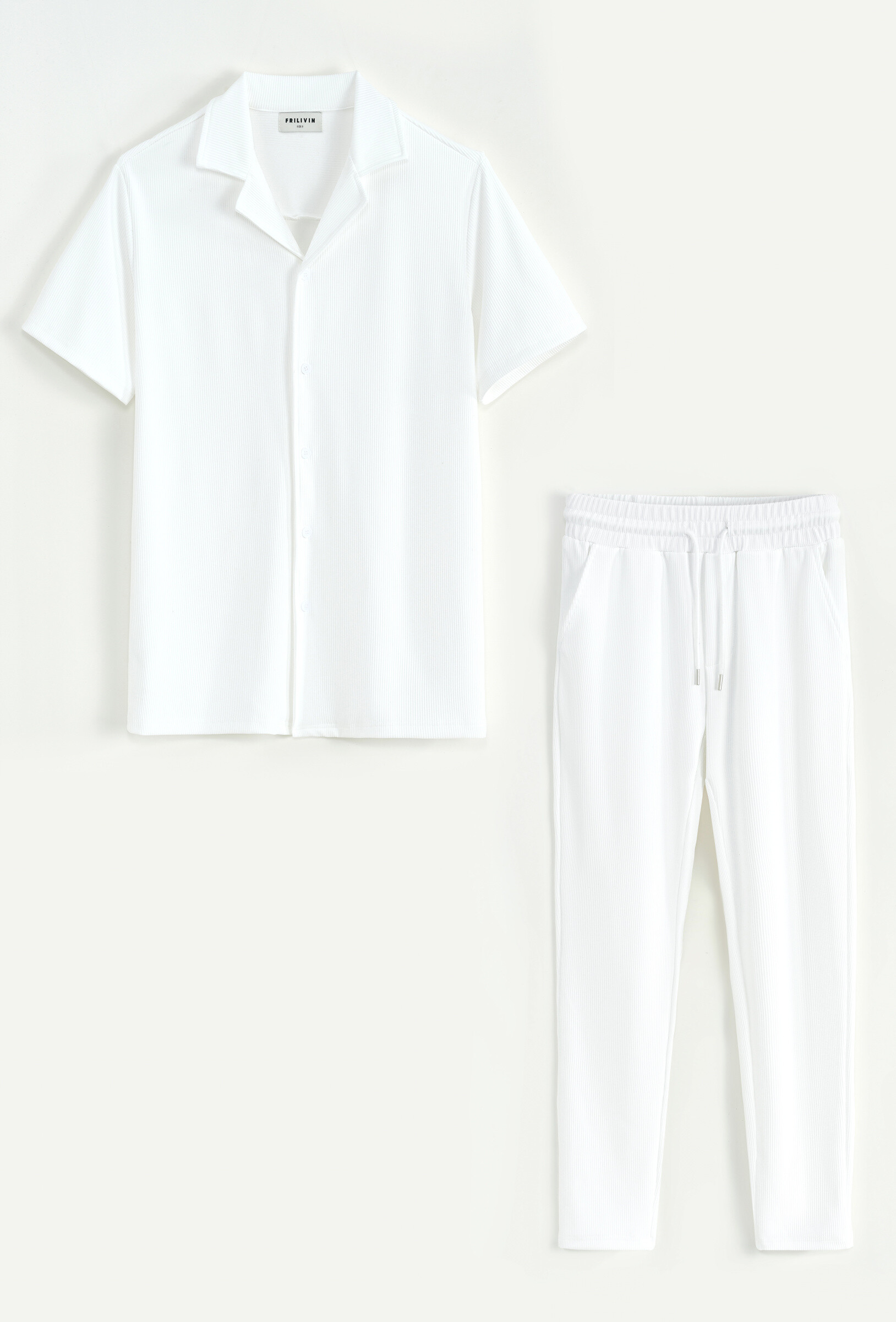 Wholesaler Frilivin - Shirt and pants set