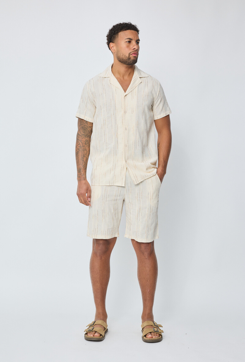 Wholesaler Frilivin - Short round shirts with shorts