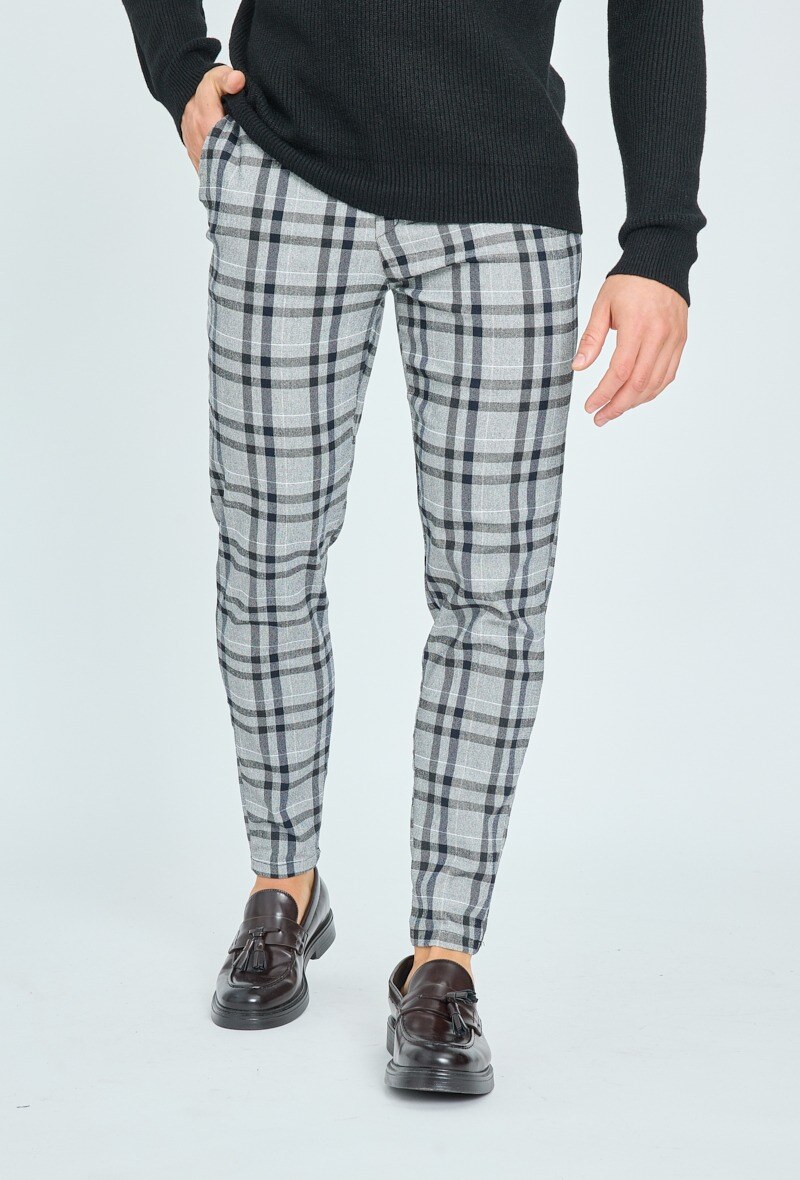 Grossista Frilivin - Pantaloni eleganti a quadri