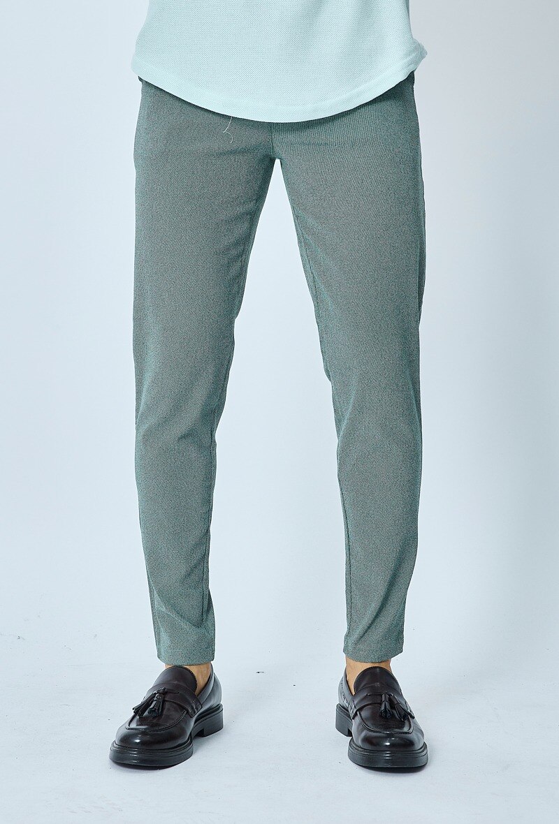 Grossiste Frilivin - Pantalon chino classique uni