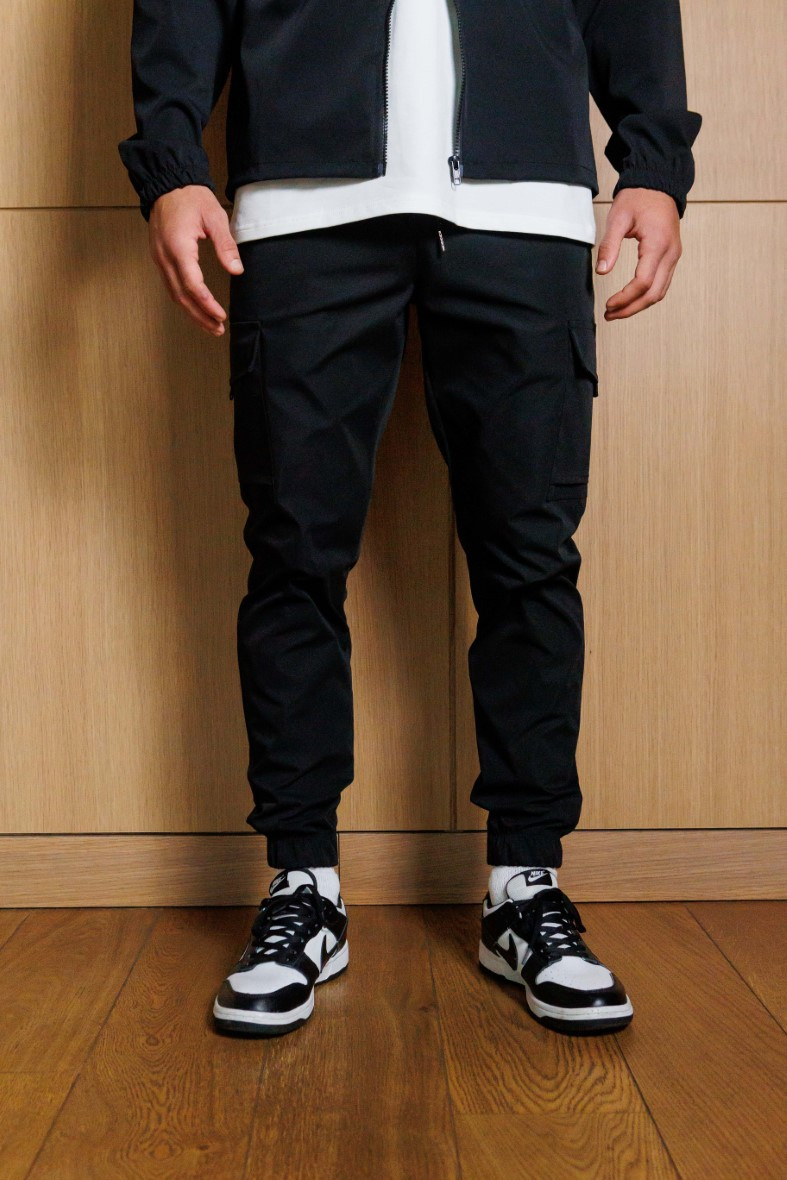 Wholesaler Frilivin - Trendy plain cargo jogger pants