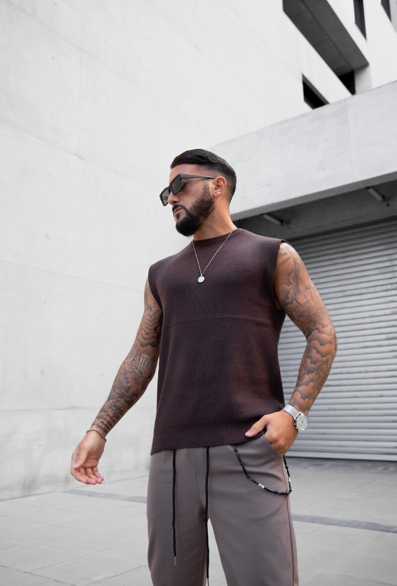 Grossiste Frilivin - Pull en maille sans manches