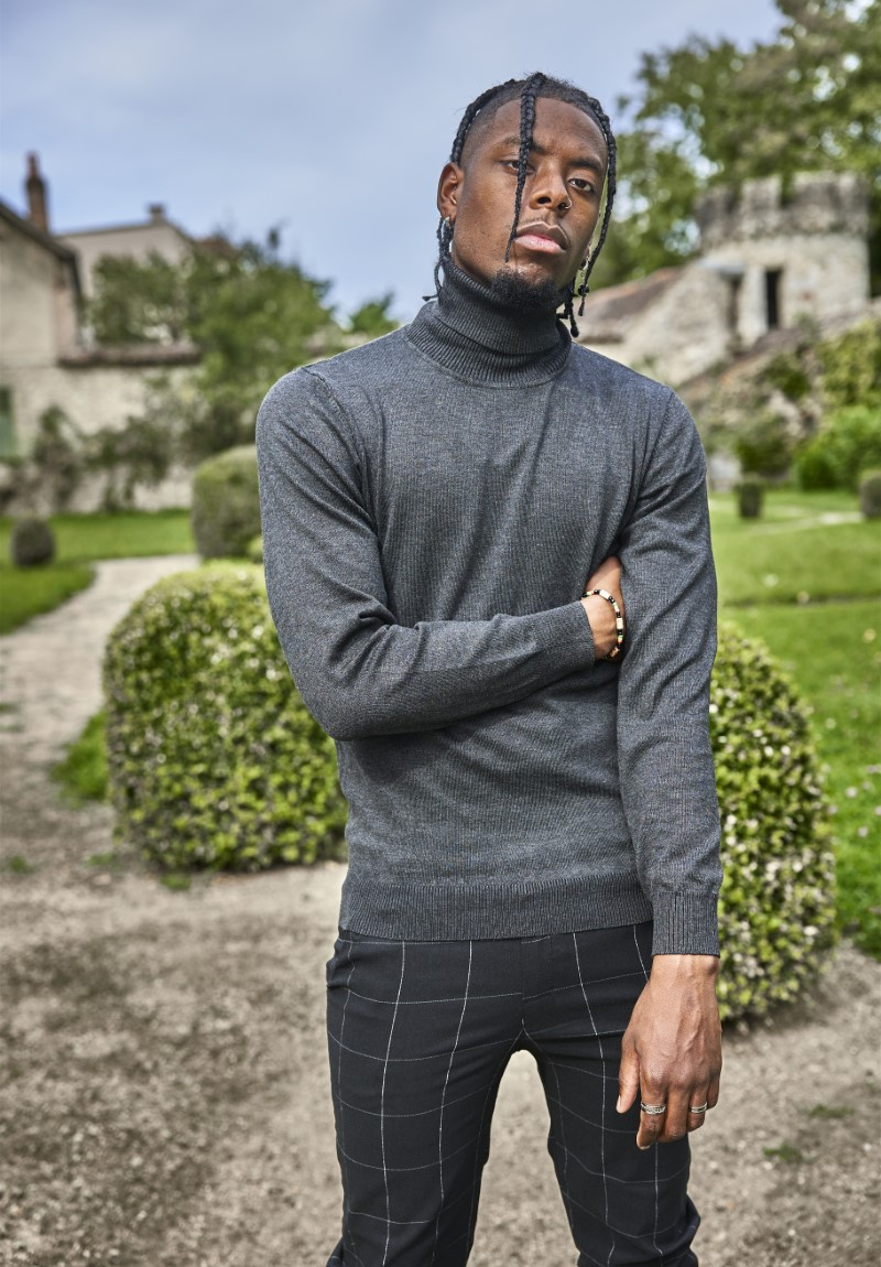 Grossiste Frilivin - Pull col roulé en maille fine