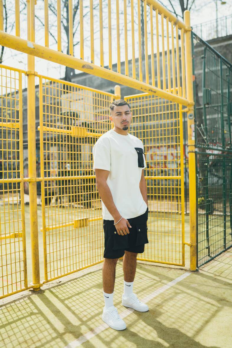 Grossiste Frilivin - T-shirt à poche oversize