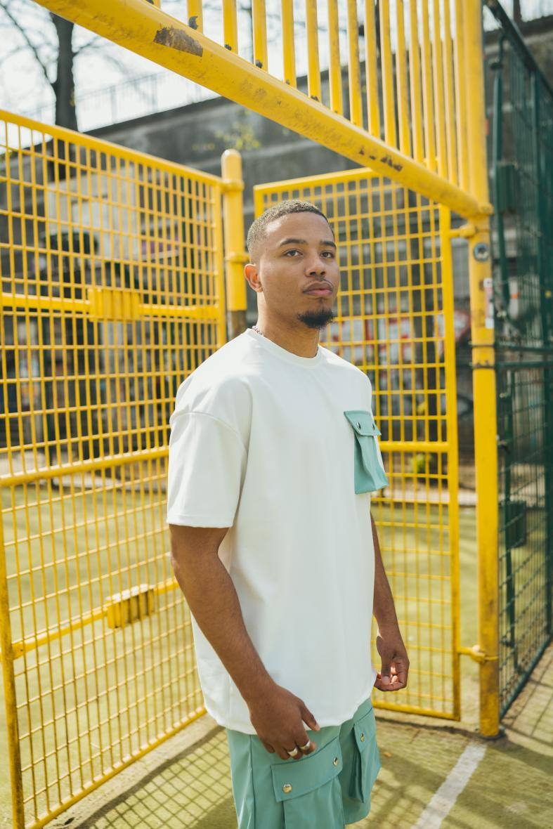 Grossiste Frilivin - T-shirt à poche oversize