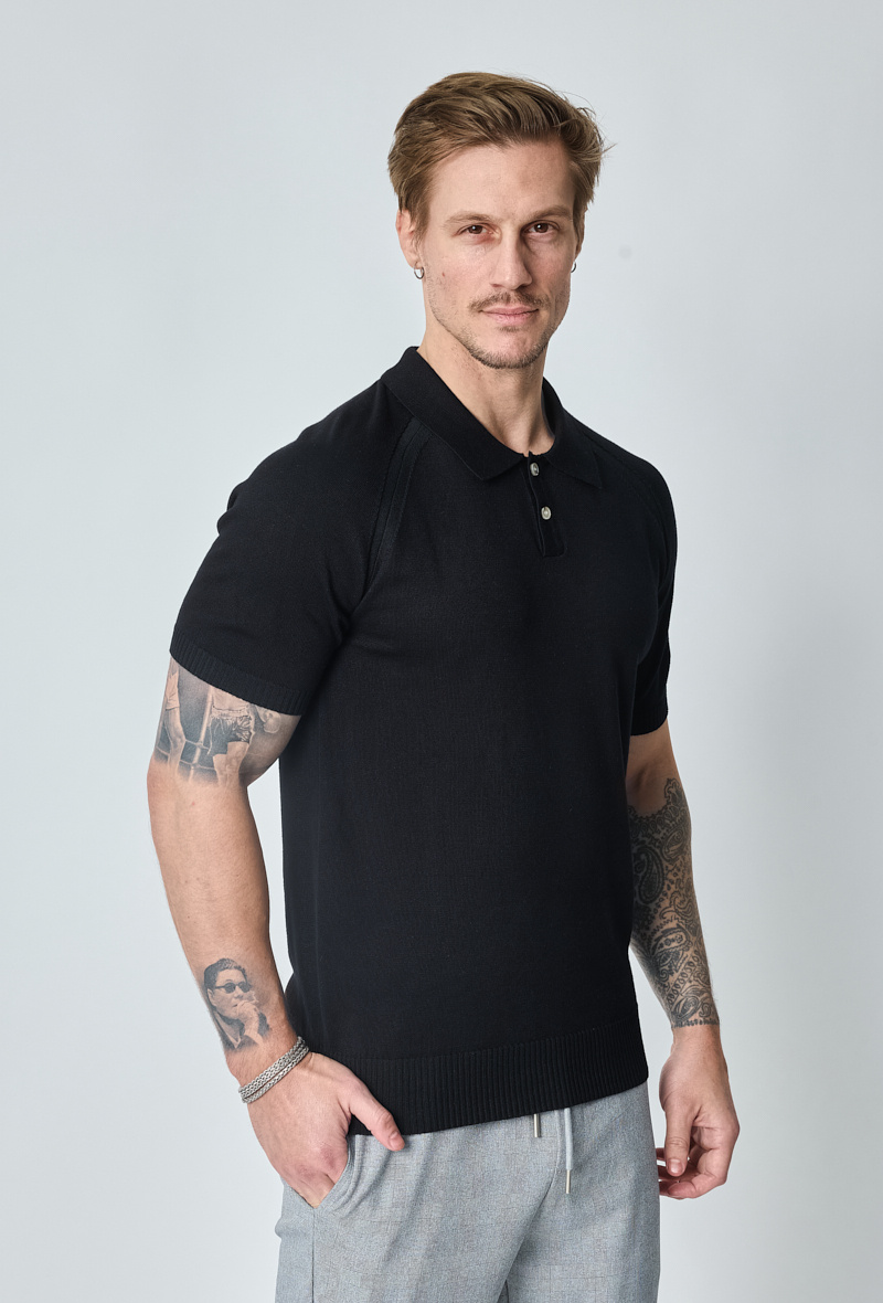 Wholesaler Frilivin - Short-sleeved plain knitted polo shirt