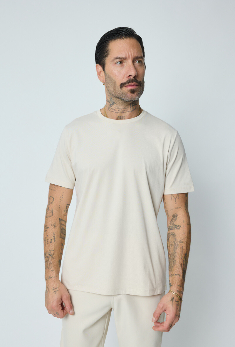 Wholesaler Frilivin - Basic plain round neck t-shirt