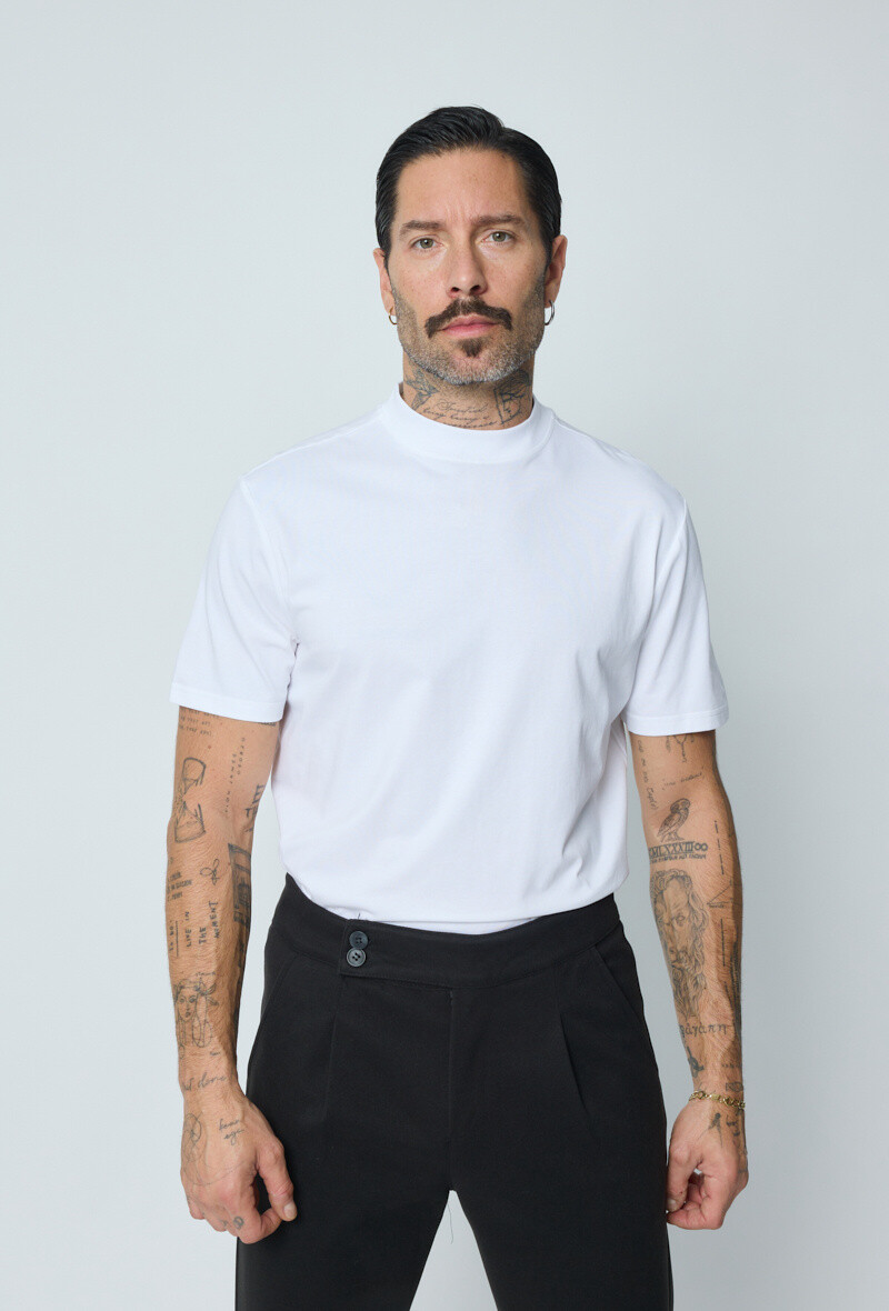Mayorista Frilivin - Camiseta básica lisa cuello alto