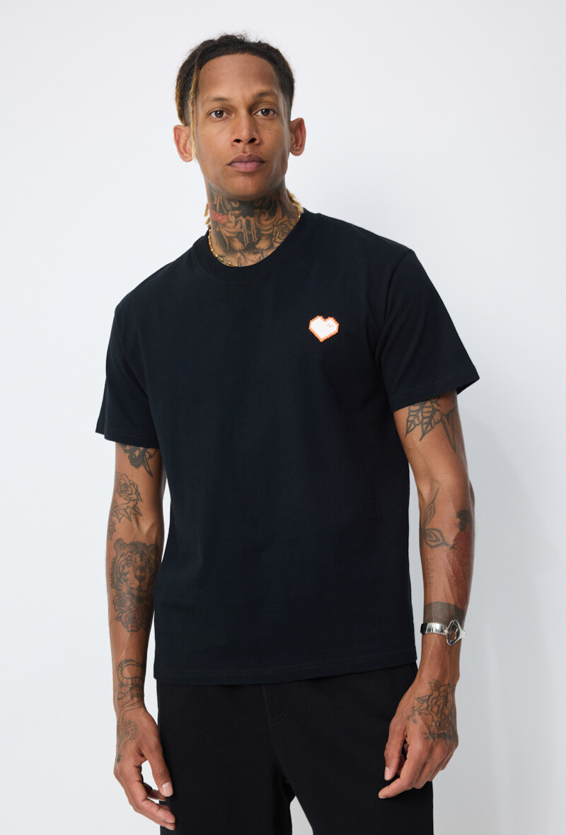Grossiste Frilivin - T-shirt uni à coeur