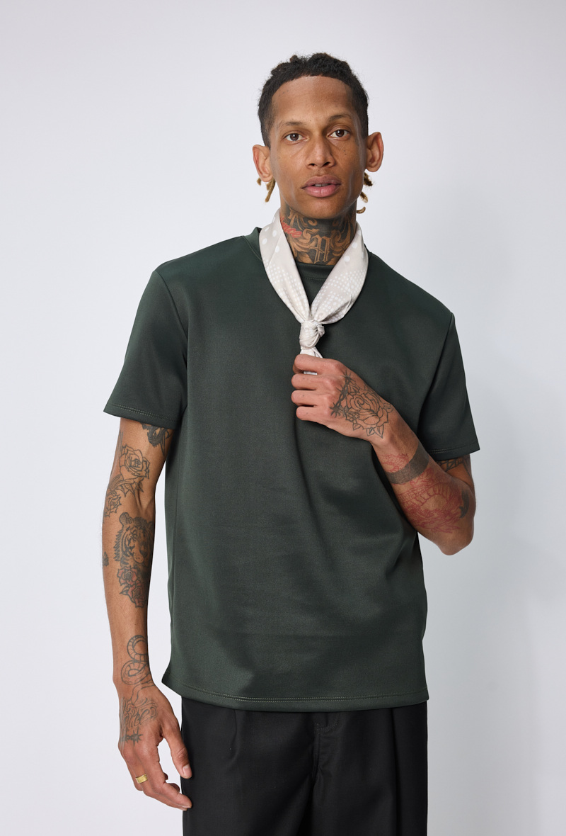 Wholesaler Frilivin - SOLID T-SHIRT comfort and modernity