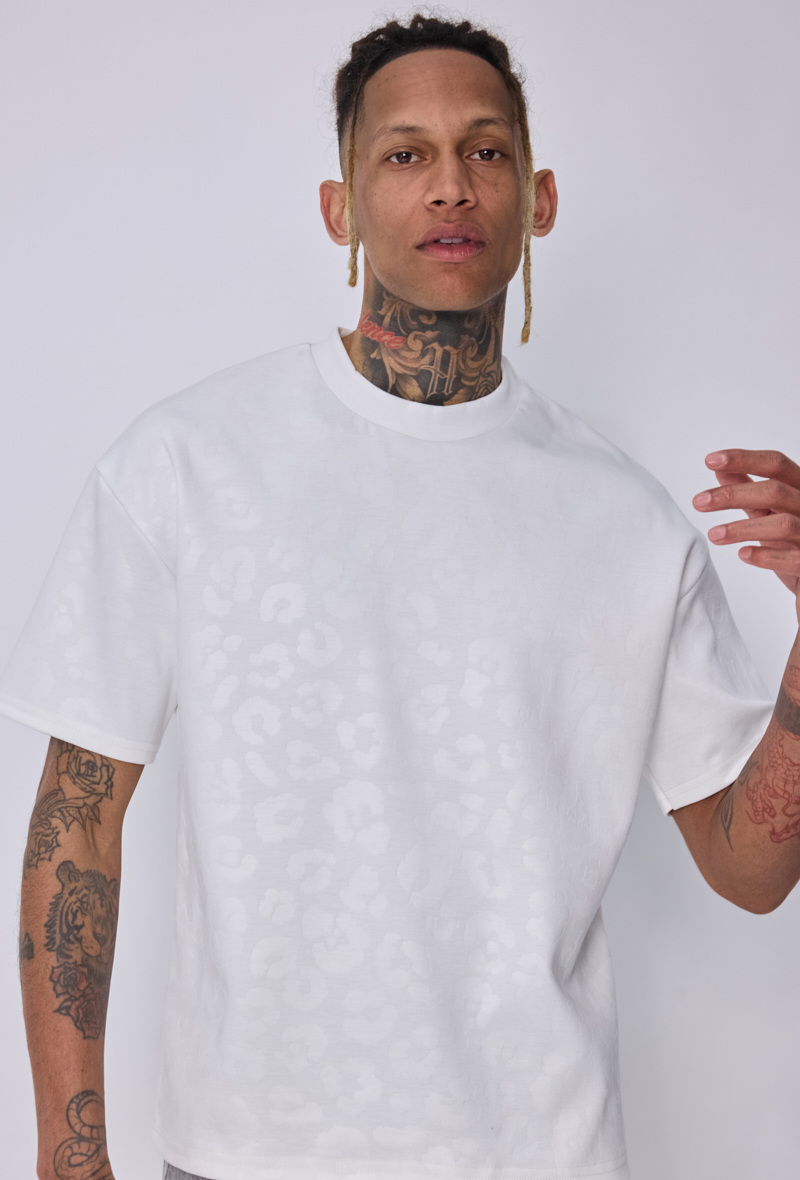 Wholesaler Frilivin - T-shirt with subtle leopard print