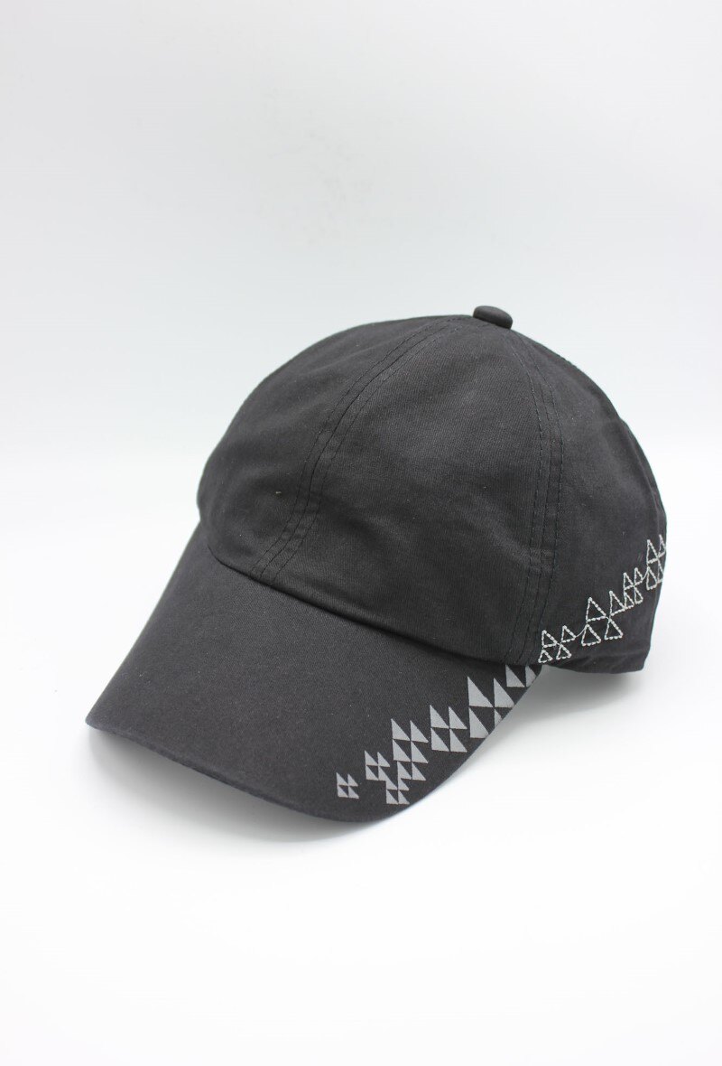 Großhändler Hologramme Paris - Trucker Caps mit Dreiecksmustern