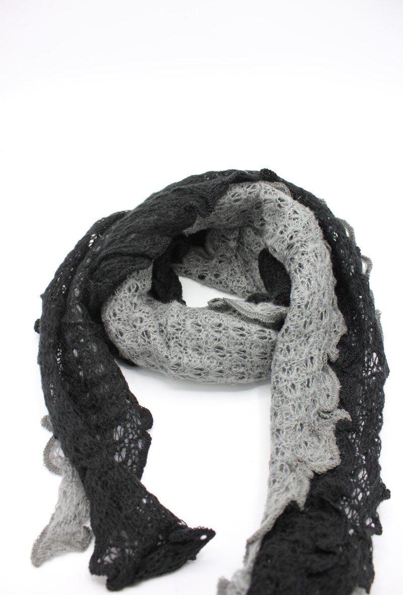 Wholesaler Hologramme Paris - SCARVES assorted in color