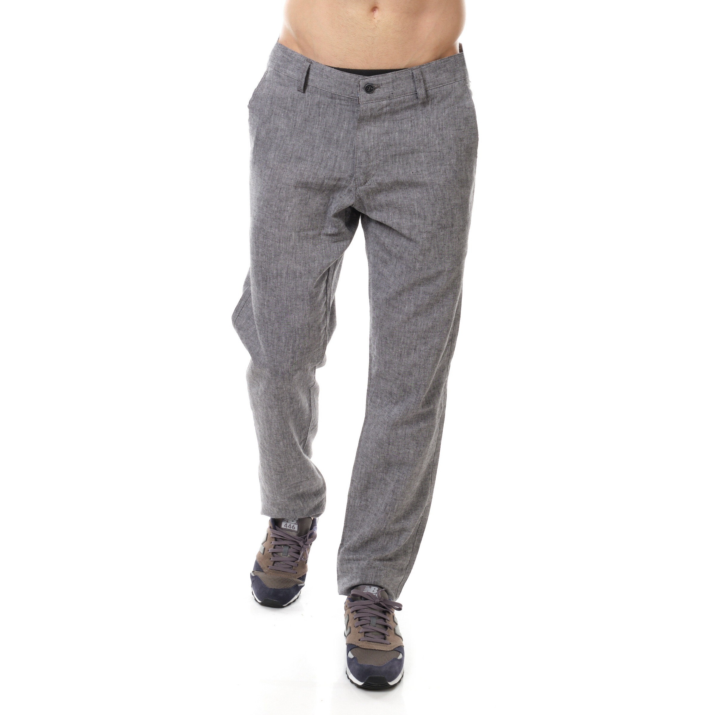 Discover our plain cotton and linen trousers, combining comfort and style. These trousers are designed with a blend of cotton and linen to offer softness, lightness, and breathability.