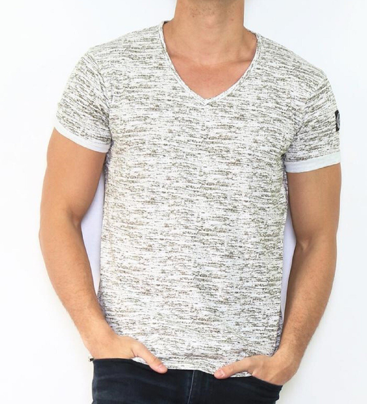 Wholesaler Hopenlife - Striped V-neck T-shirt