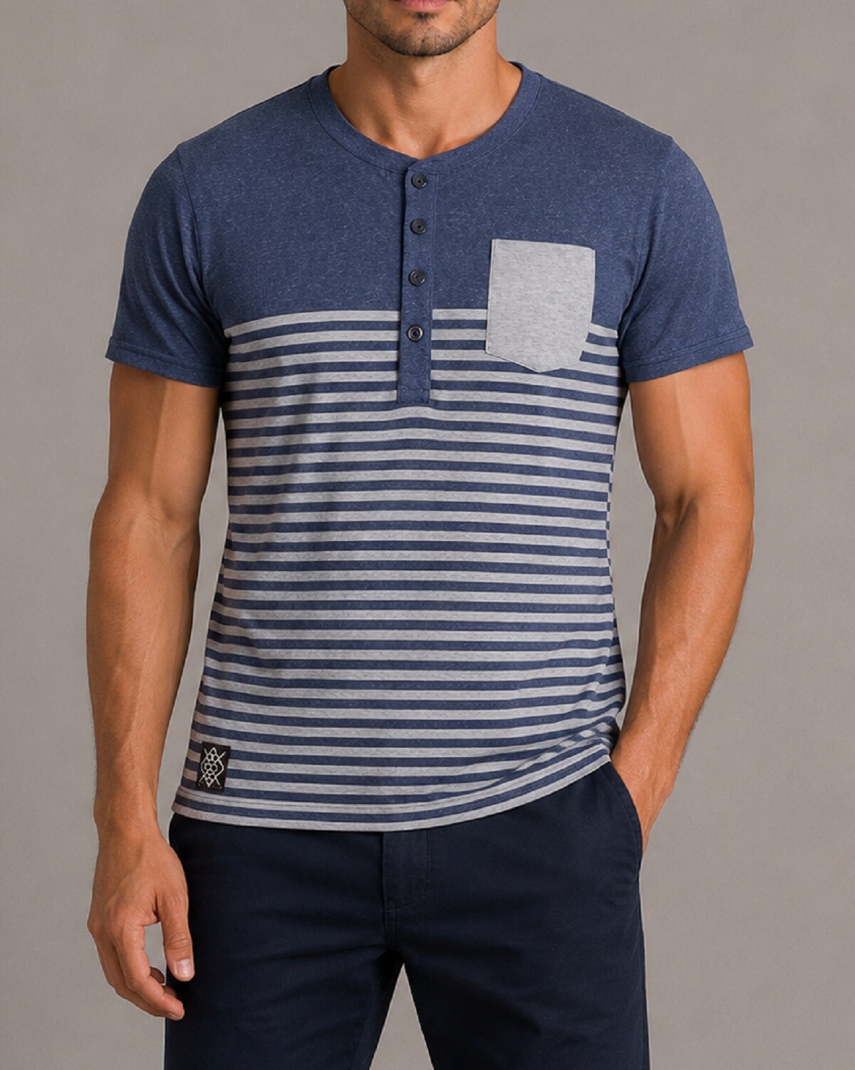 Großhändler Hopenlife - Gestreiftes T-Shirt mit Knopfkragen