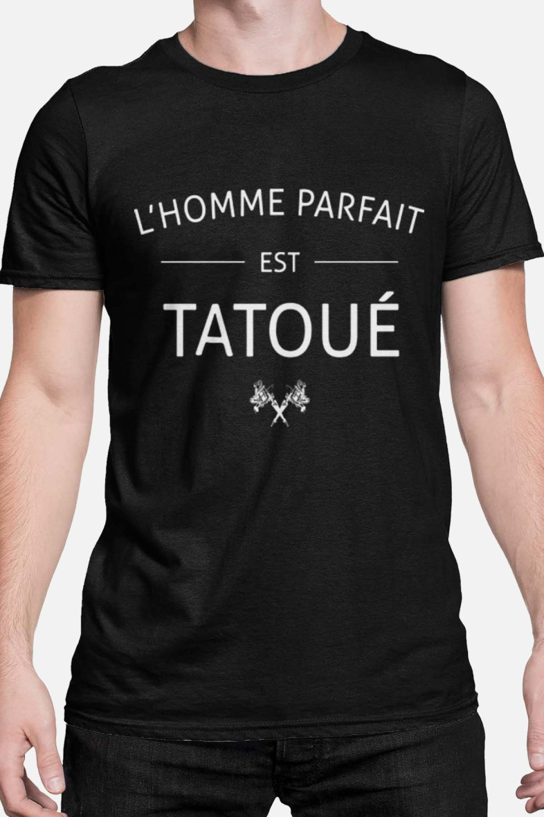 Großhändler I.A.L.D FRANCE - Herren-T-Shirt | Der perfekte Mann ist tätowiert