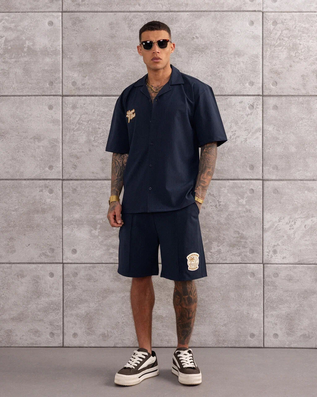 Wholesaler Invictus Paris - Short shirt set