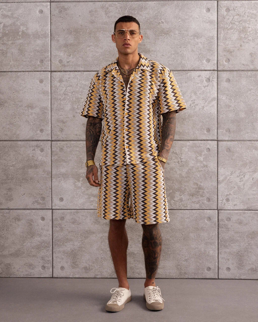 Wholesaler Invictus Paris - Short shirt set