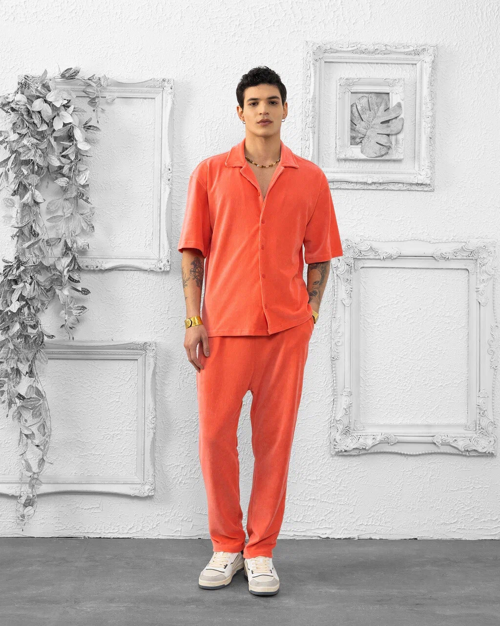 Wholesaler Invictus Paris - Velour man ensemble