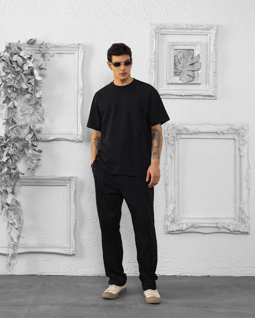 Wholesaler Invictus Paris - 280 GSM men's set