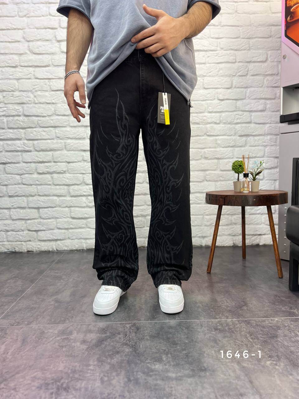 Grossiste Invictus Paris - JEANS RELAX FIT