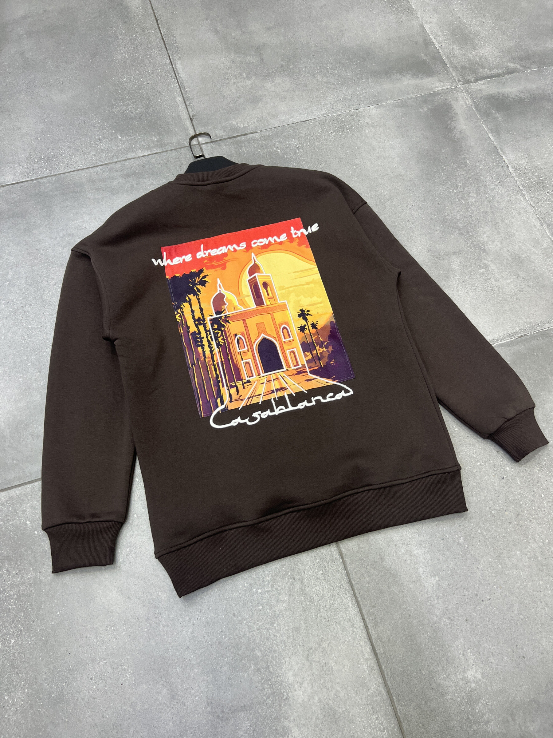 Großhändler Invictus Paris - RUNDHALS-SWEATSHIRT FÜR HERREN