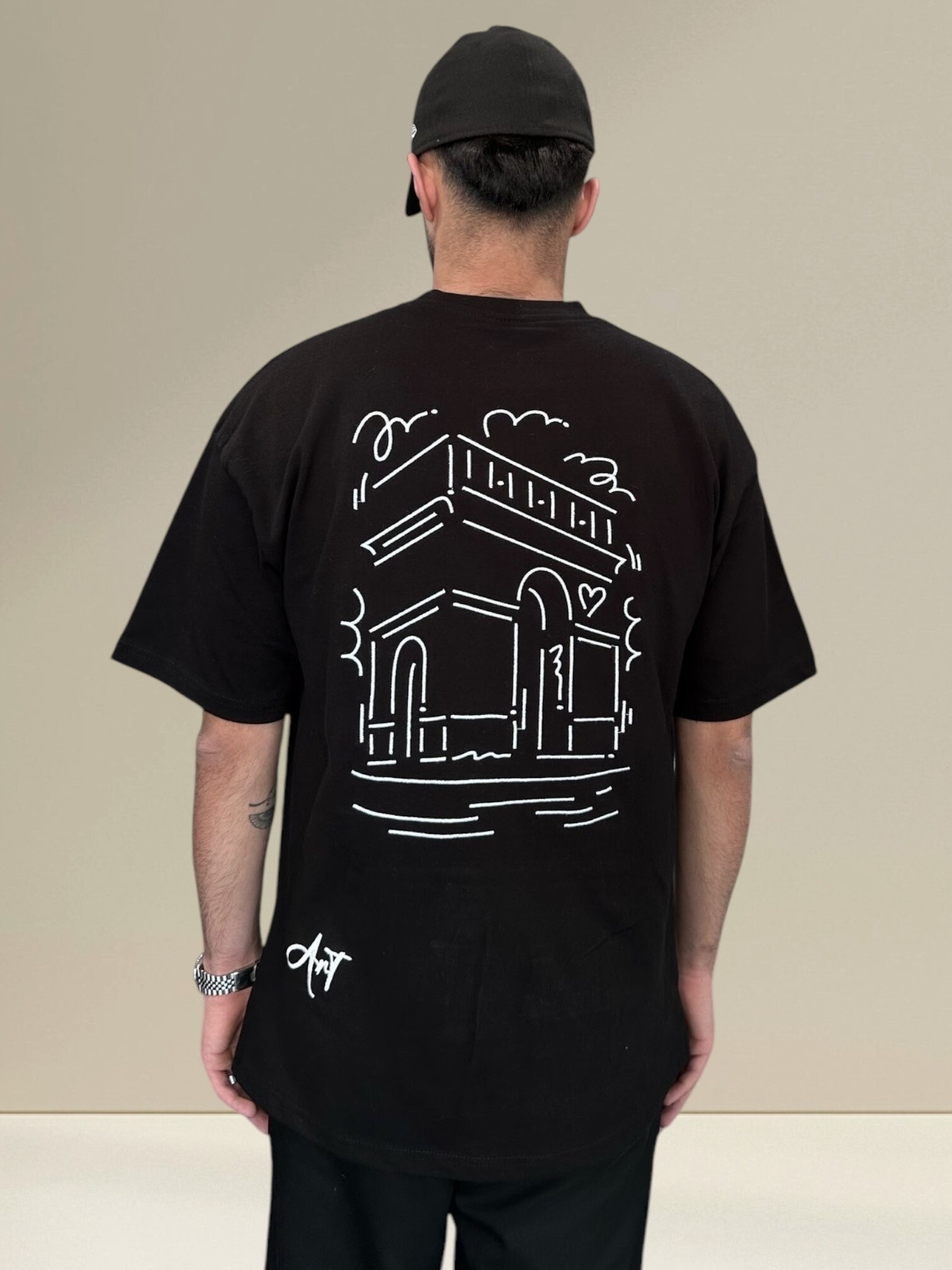 Grossista Invictus Paris - T-shirt maschile 100% cotone