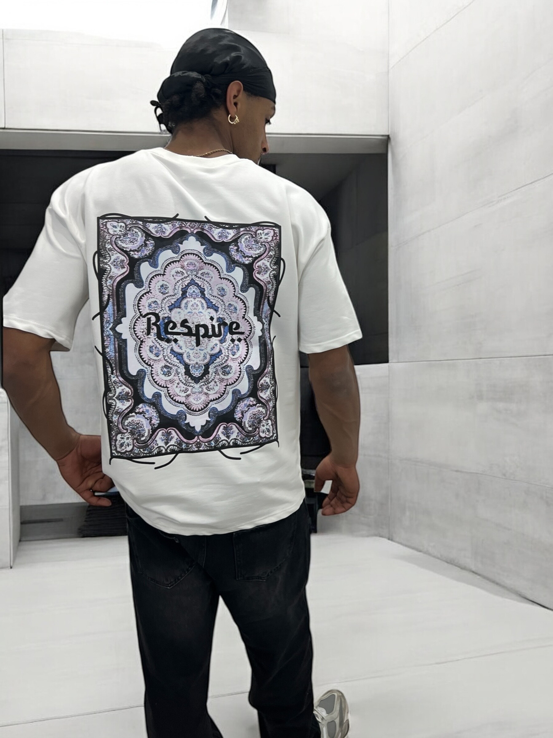 Grossiste Invictus Paris - T-SHIRT RESPIRE "BEST SELLER"