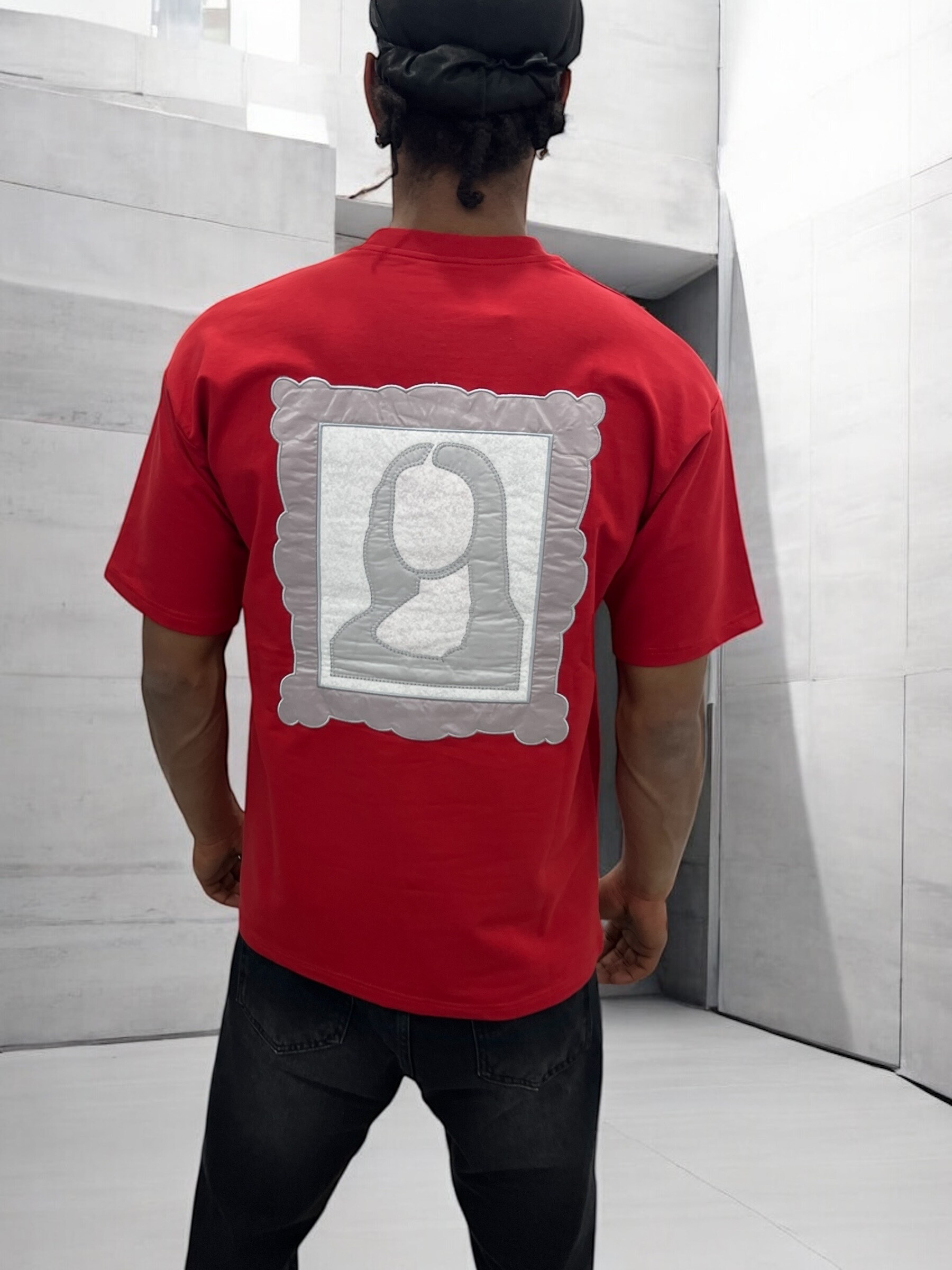 Grossiste Invictus Paris - T-SHIRT 260 GSM