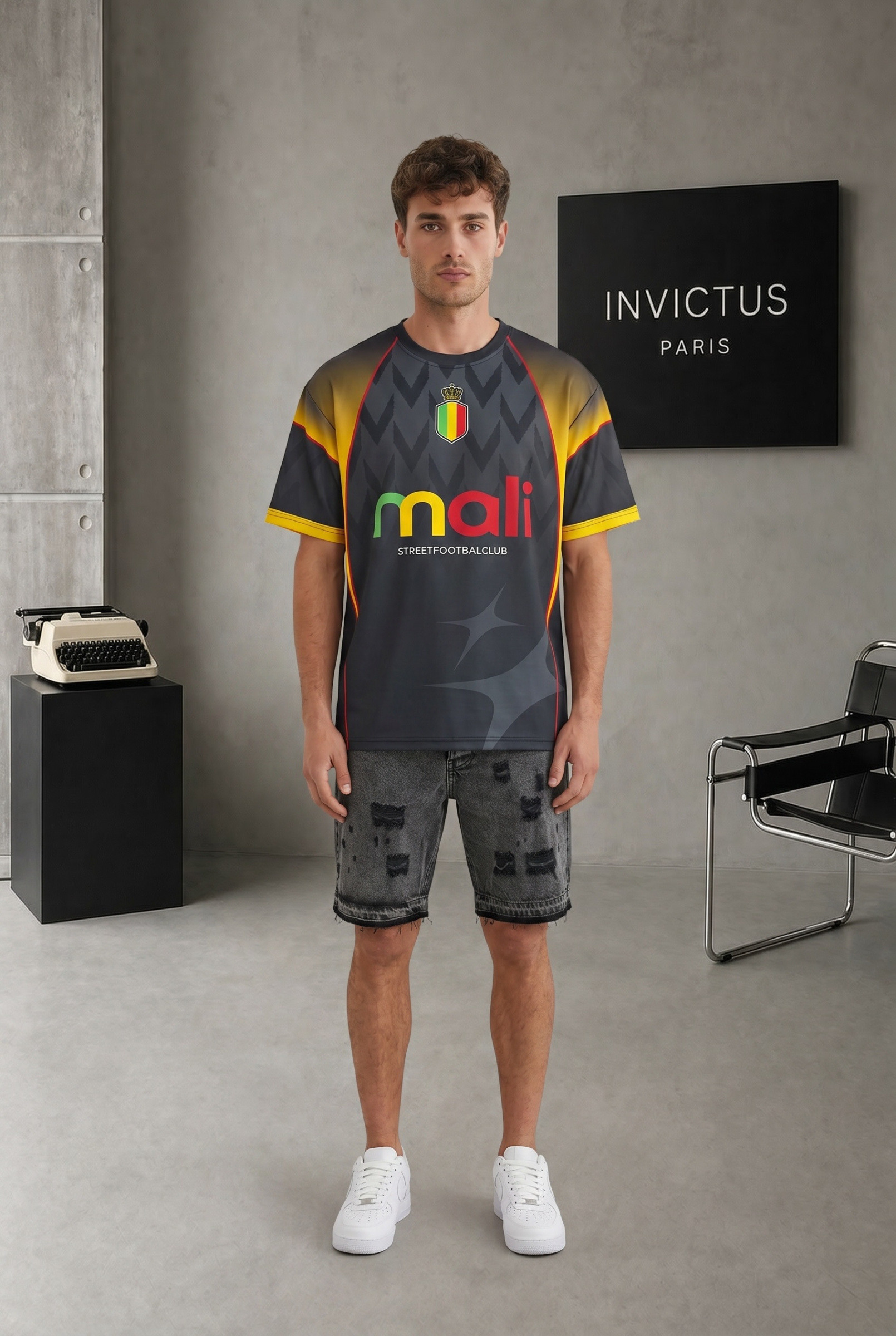 Grossista Invictus Paris - Maglietta da 350 g/m²
