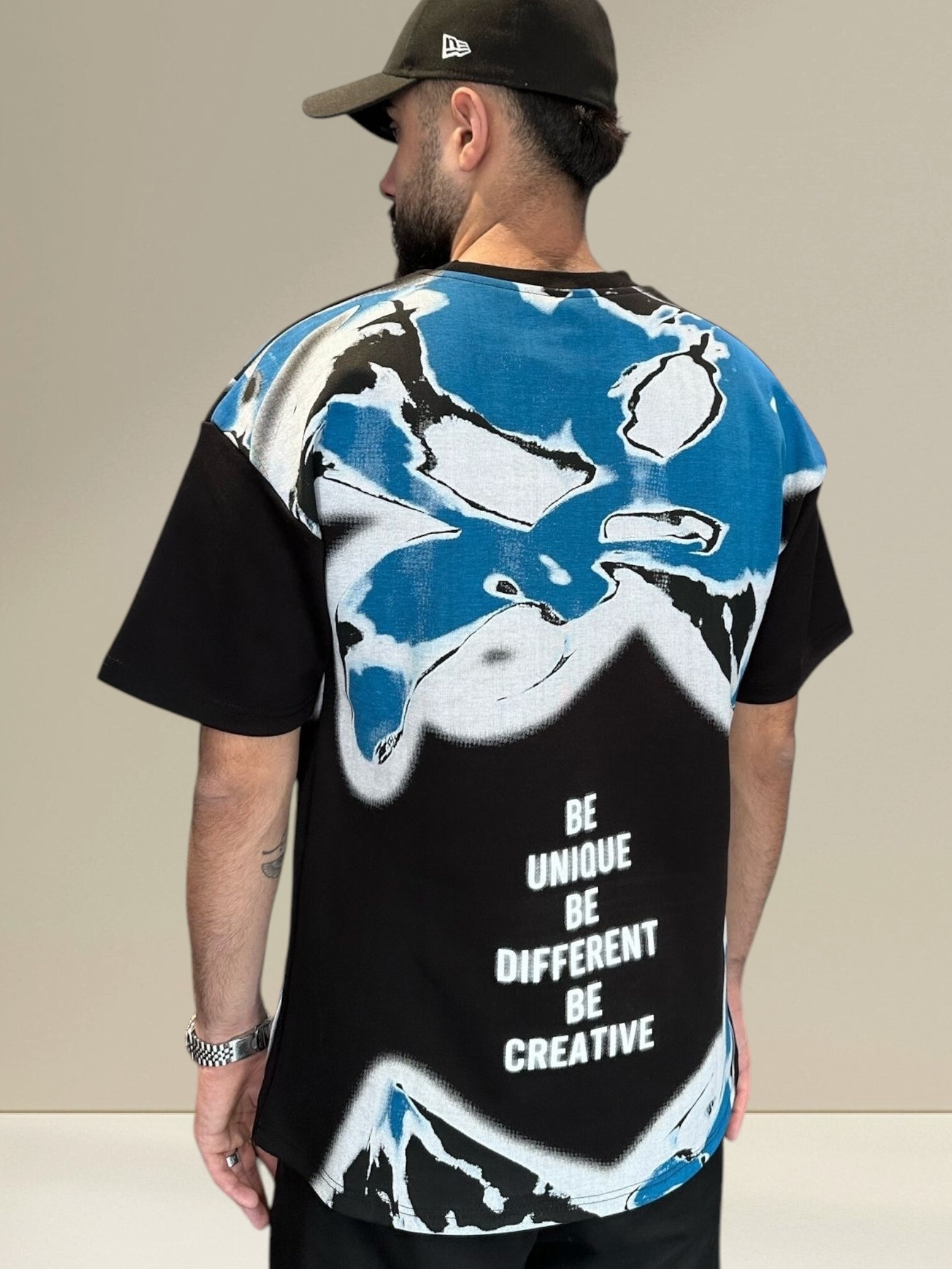 Wholesaler Invictus Paris - 400gsm men's t-shirt