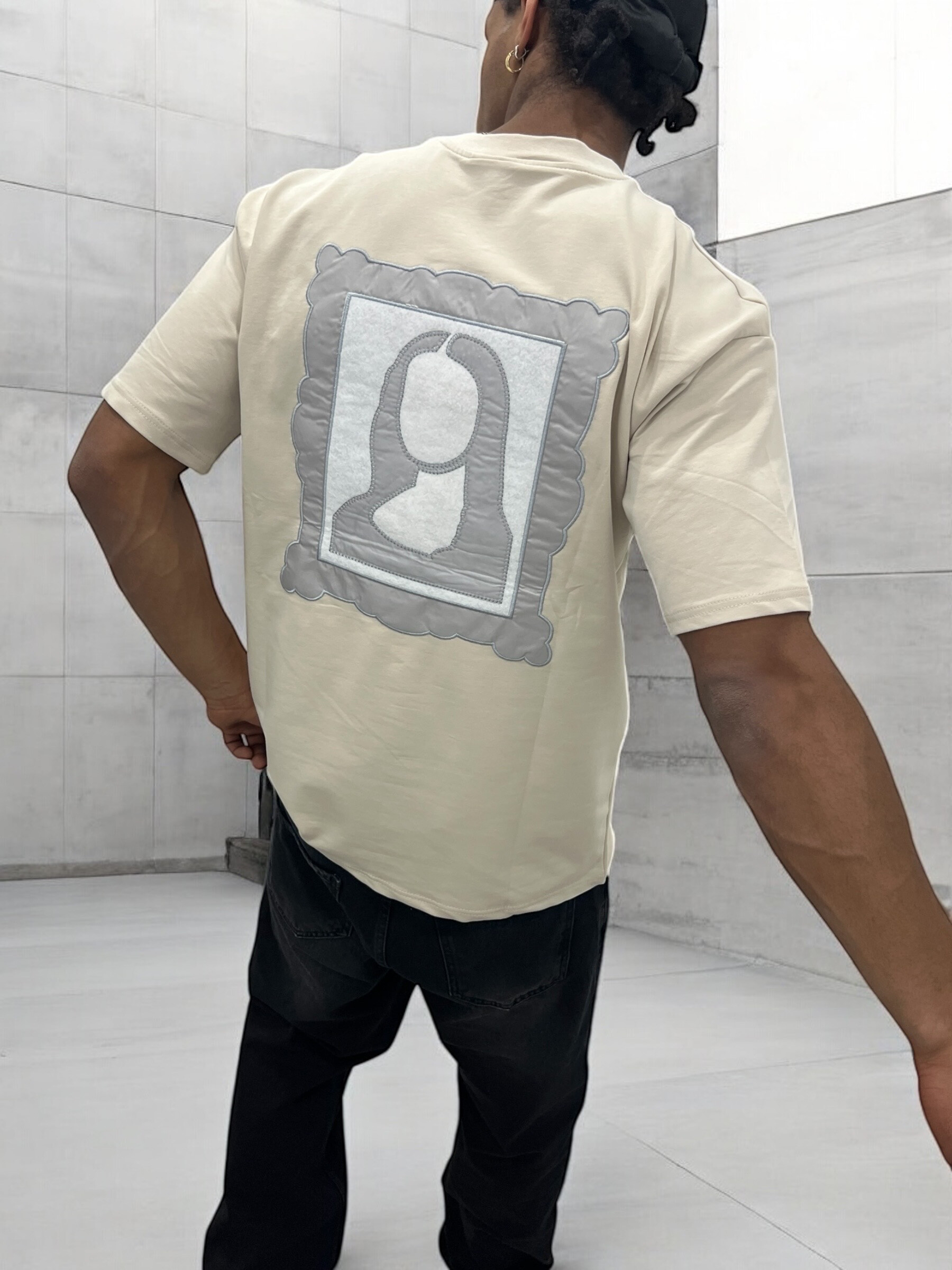 Grossiste Invictus Paris - T-SHIRT 260 GSM