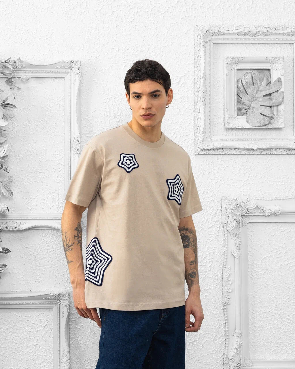 Wholesaler Invictus Paris - REGULAR MALE T-shirt 230 GSM with Star Empiece