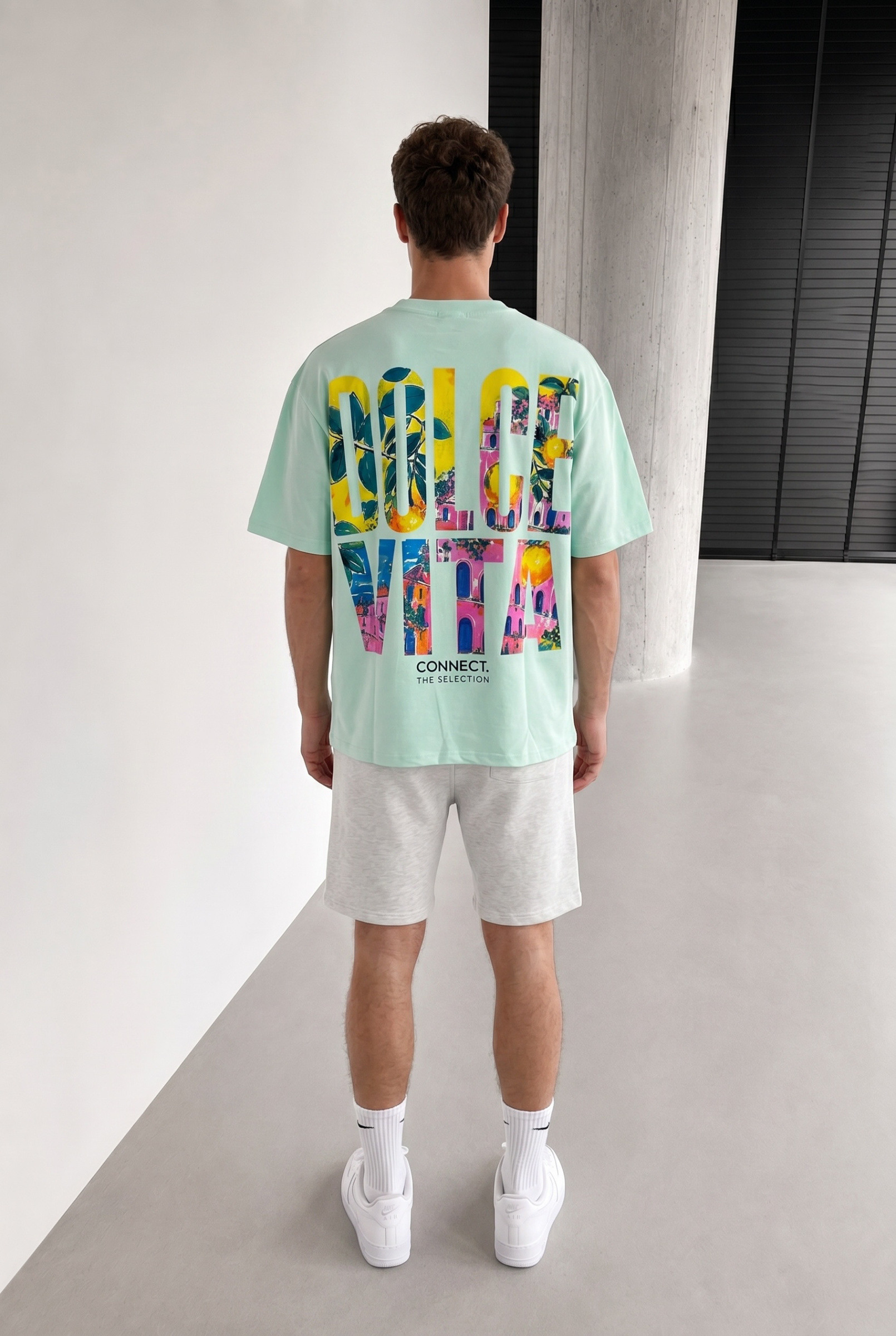 Großhändler Invictus Paris - 350 GSM T-Shirt