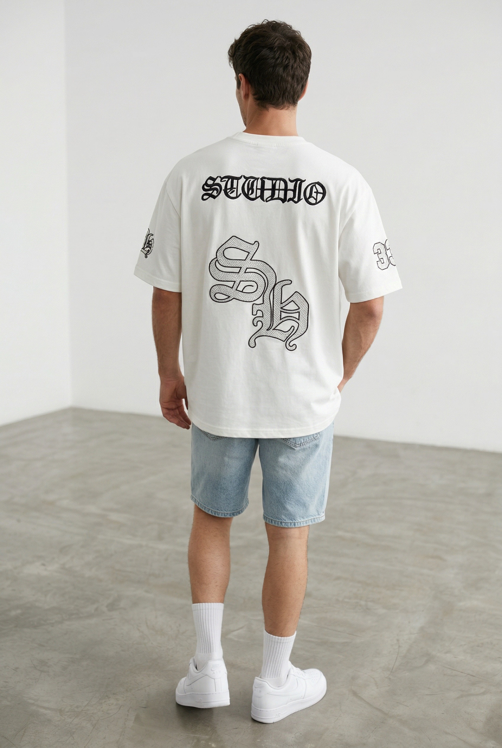 Großhändler Invictus Paris - 350 GSM T-Shirt
