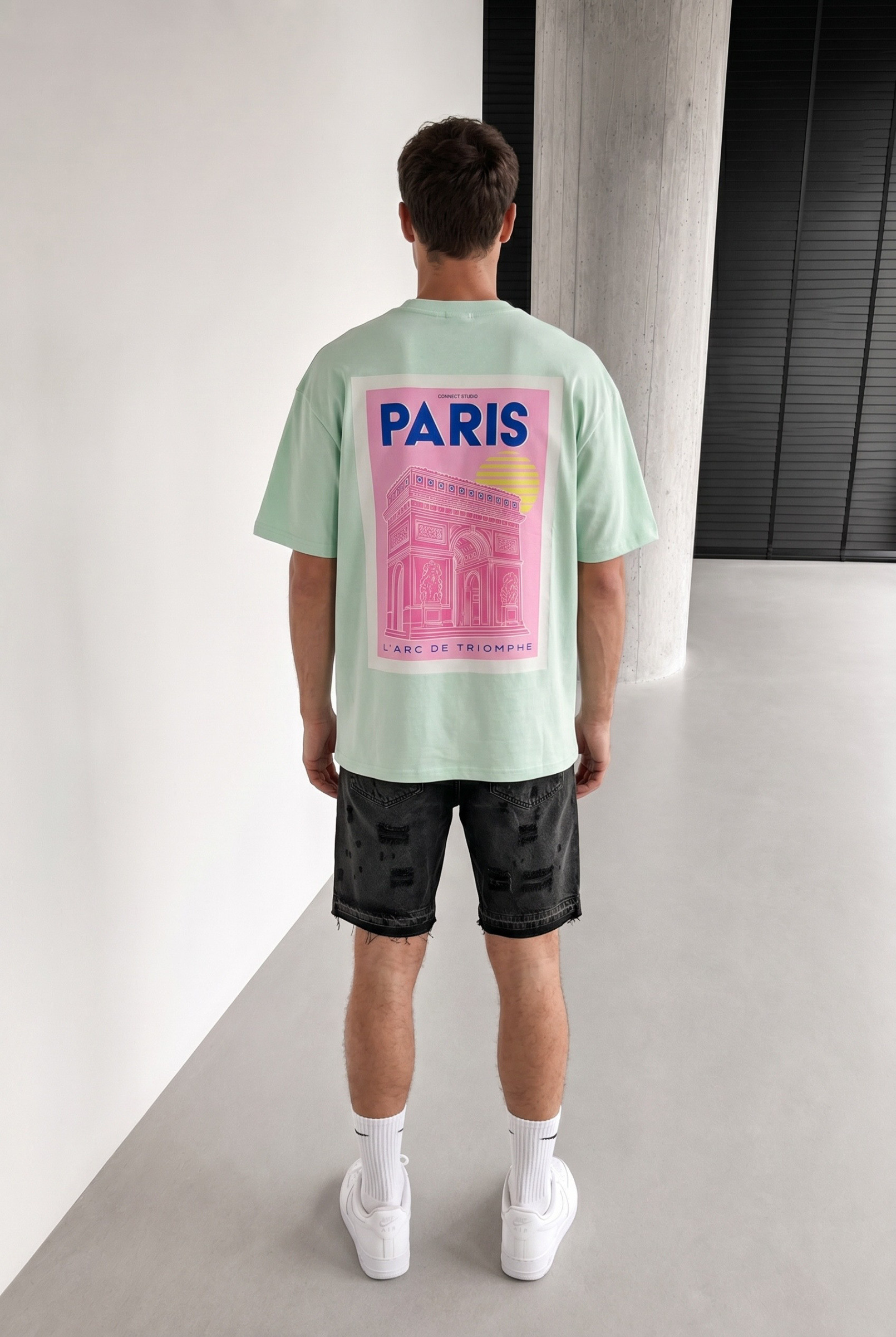 Grossiste Invictus Paris - T-SHIRT RELAXED FIT
