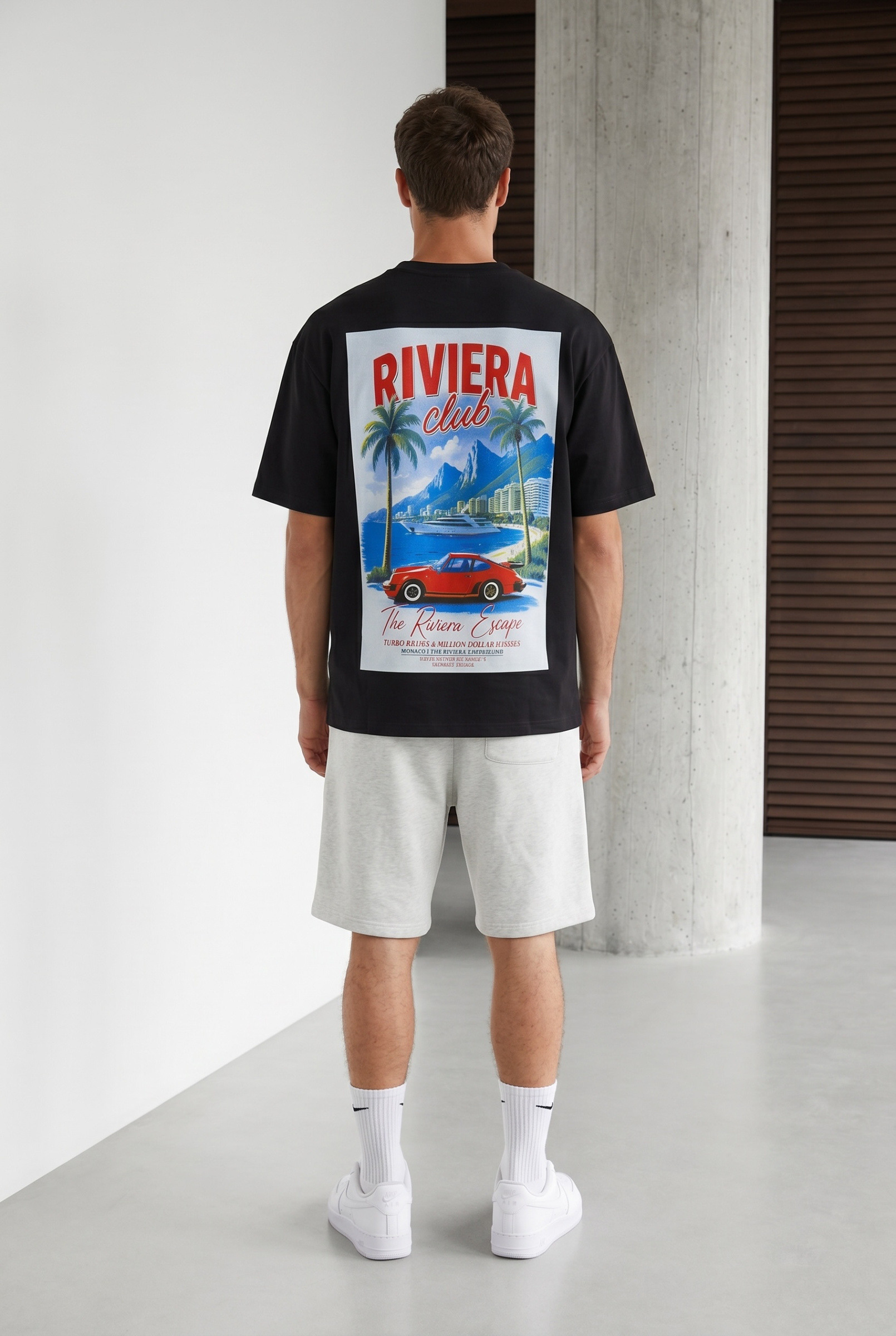 Wholesaler Invictus Paris - 350 GSM T-shirt