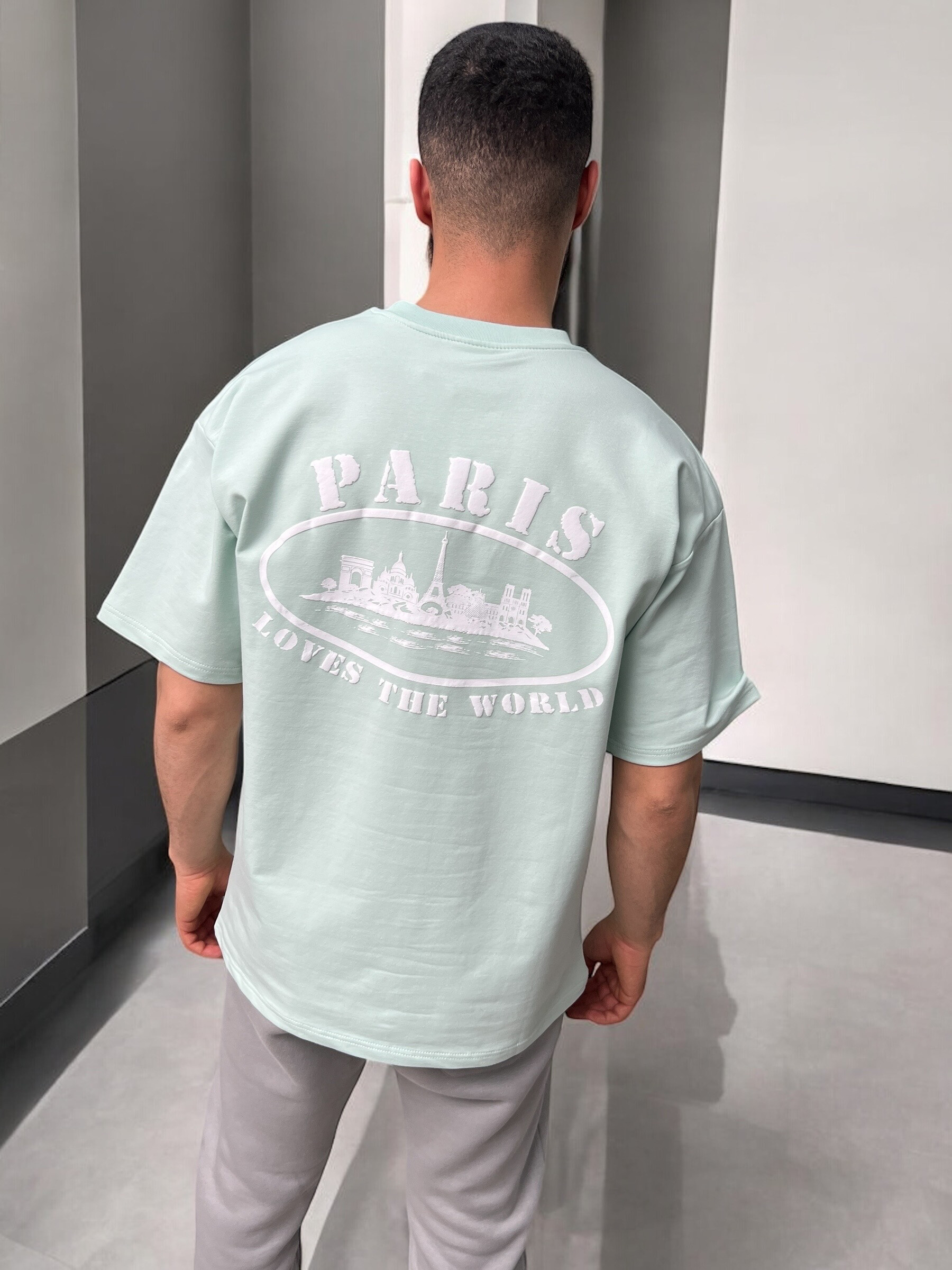 Grossiste Invictus Paris - T-SHIRT 260 GSM