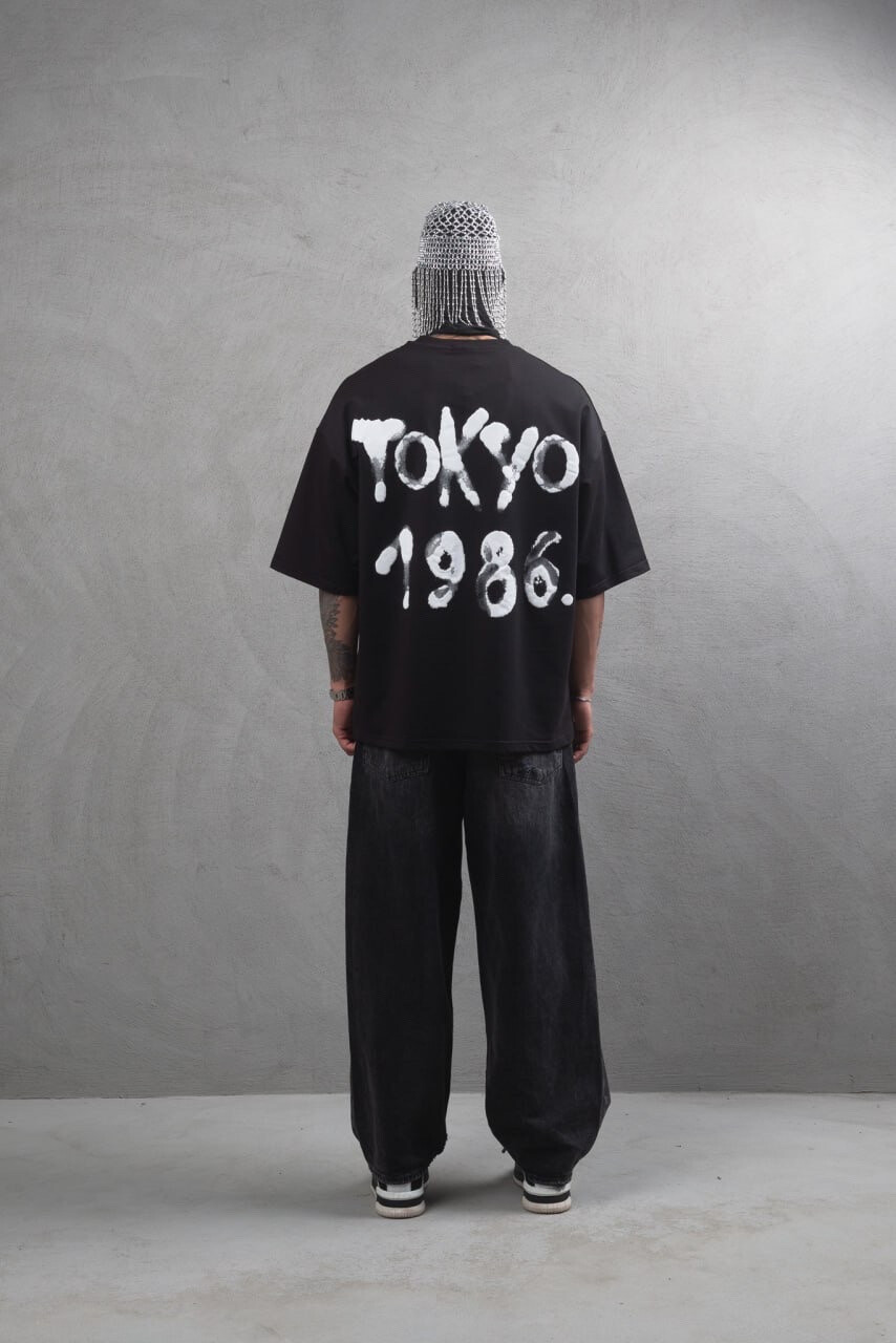 Wholesaler Invictus Paris - 260 GSM OVERSIZE T-shirt