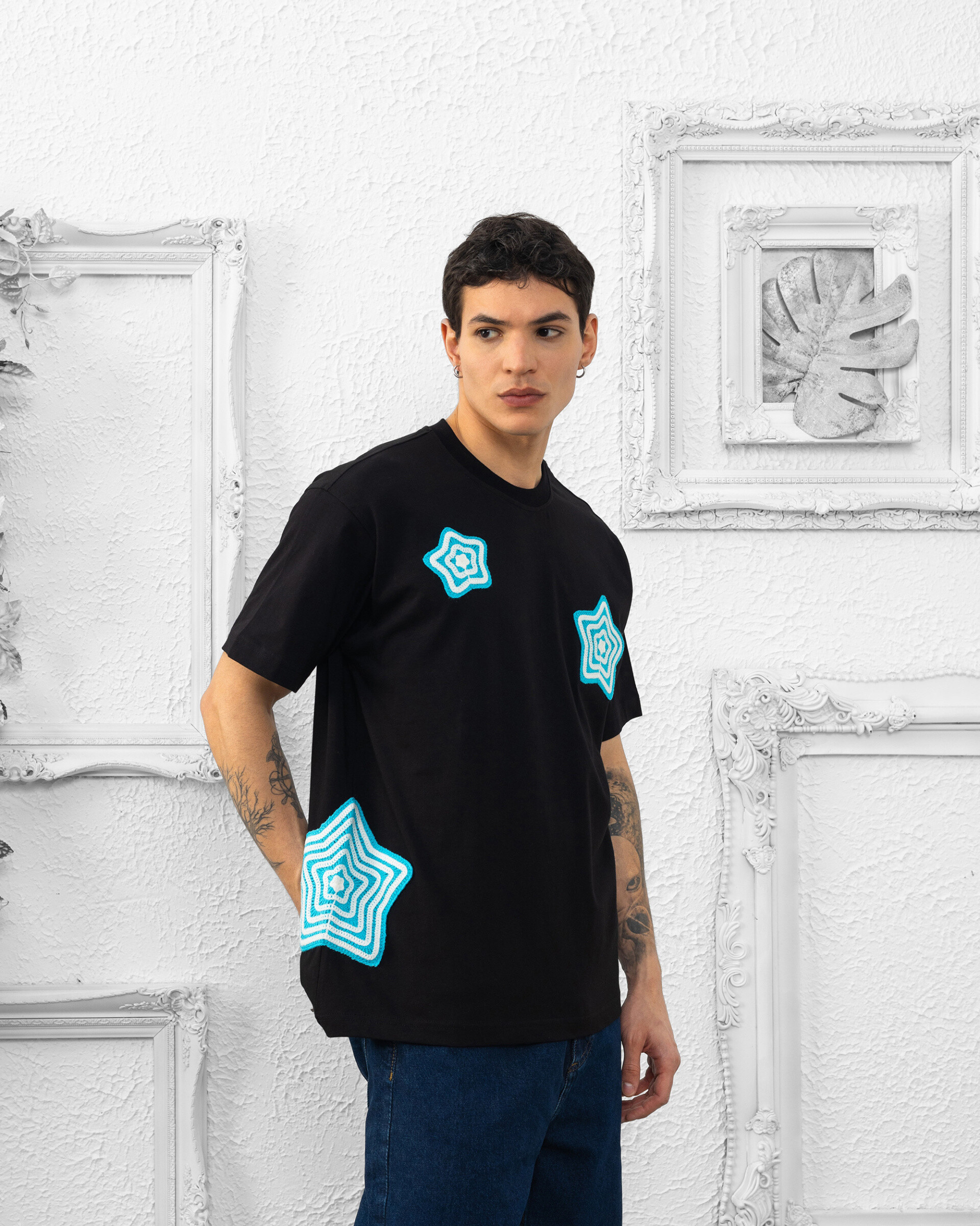 Wholesaler Invictus Paris - REGULAR MALE T-shirt 230 GSM with Star Empiece